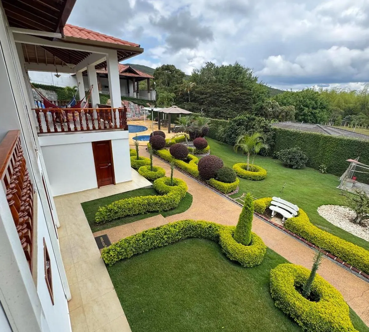 Villa Orion Piscina Y Discoteca Privada K18 Cali
