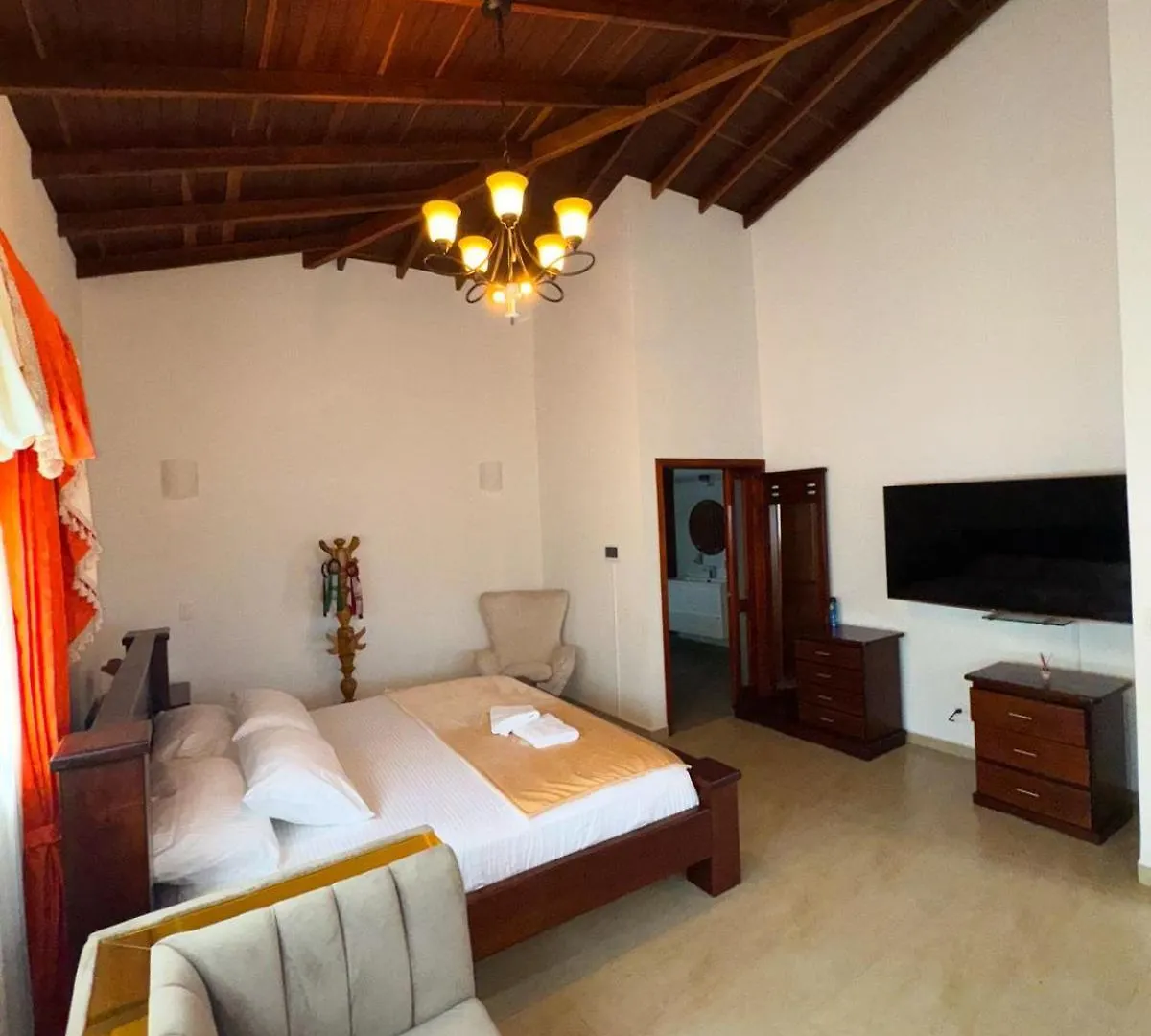 Villa Orion Piscina Y Discoteca Privada K18 Cali