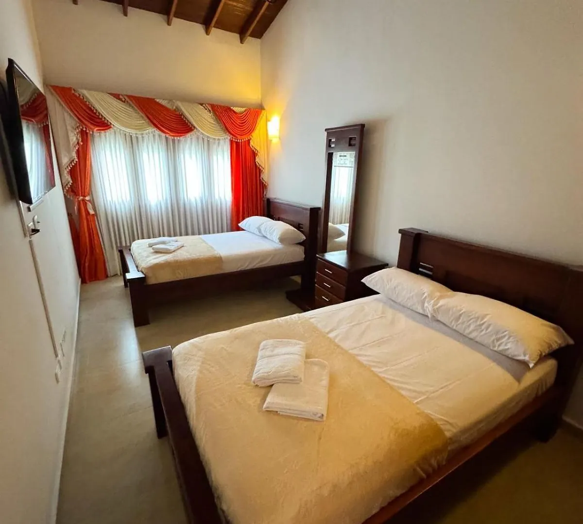 Villa Orion Piscina Y Discoteca Privada K18 Cali Colombia